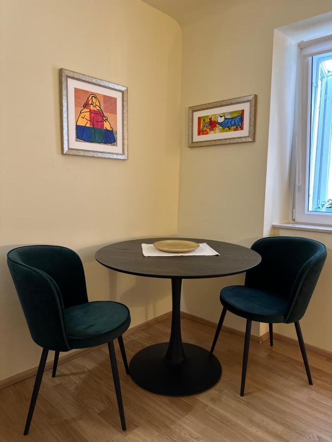 Appartamento Casa 300 Pirano Esterno foto