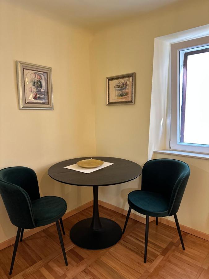 Appartamento Casa 300 Pirano Esterno foto